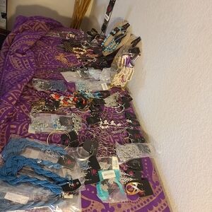 Paparazzi Jewelry Close Out Lot apx 75 pieces